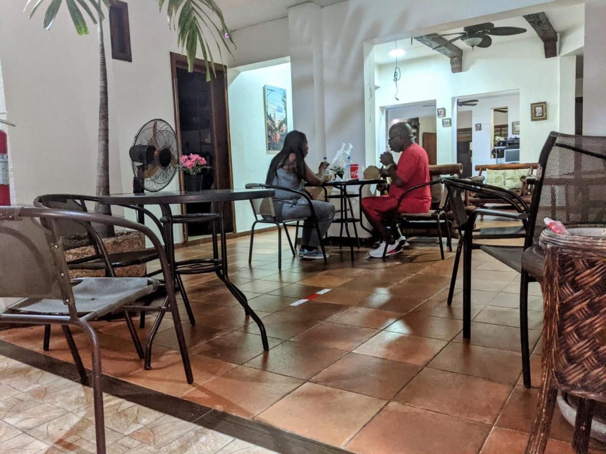 Hotel Aluge Santo Domingo Eksteriør billede