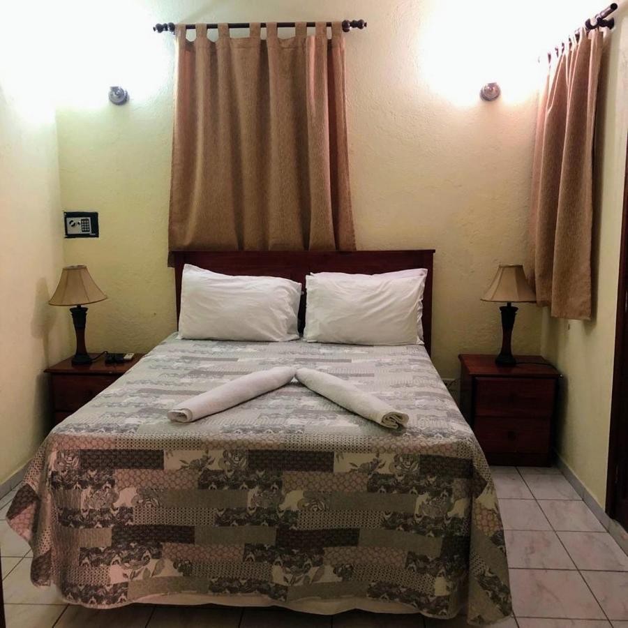 Hotel Aluge Santo Domingo Eksteriør billede